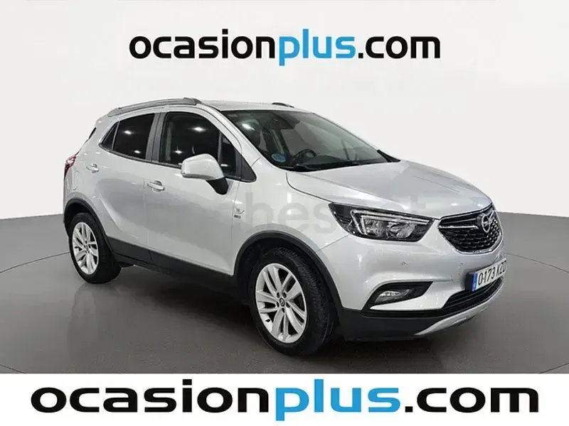 Usado Opel Mokka X 140 CV (102 kW) 2019 Gris / plata SUV