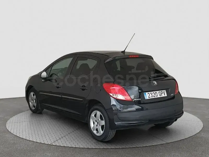 Usado Peugeot 207 Sport 95 HP (69 kW) 2009 Preto Sedan