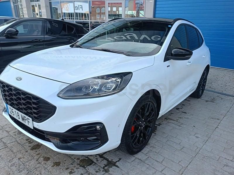 Usado Ford Kuga ST-Line X 190 CV (139 kW) 2024 Blanco SUV