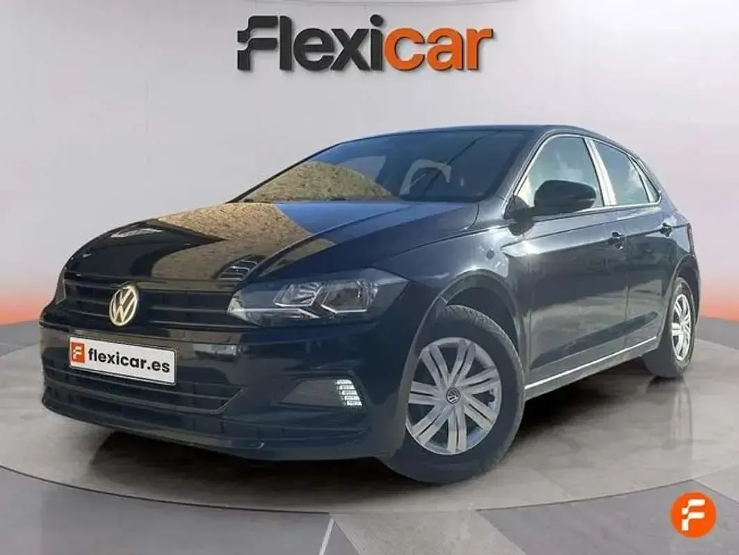 Usado VW Polo Advance 75 CV (55 kW) 2018 Negro Utilitario