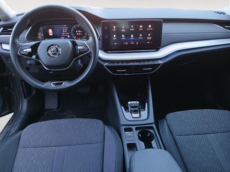 Usado Skoda Octavia Style 204 CV (150 kW) 2024 Gris Berlina