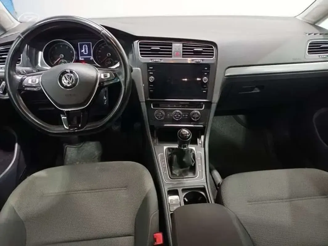 Occasion VW Golf VII 116 ch (85 kW) 2019 Argent Berline