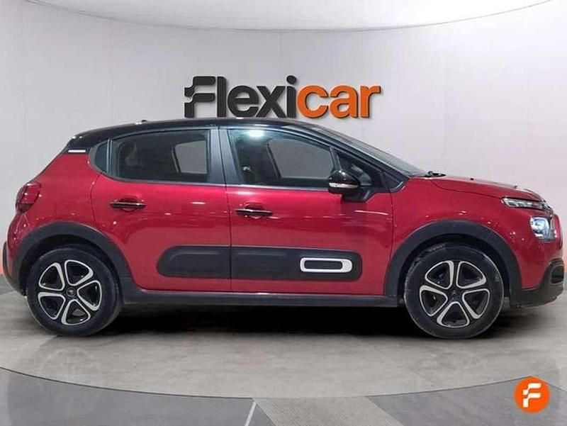 Usado Citroën C3 Feel 83 CV (61 kW) 2022 Rojo Utilitario