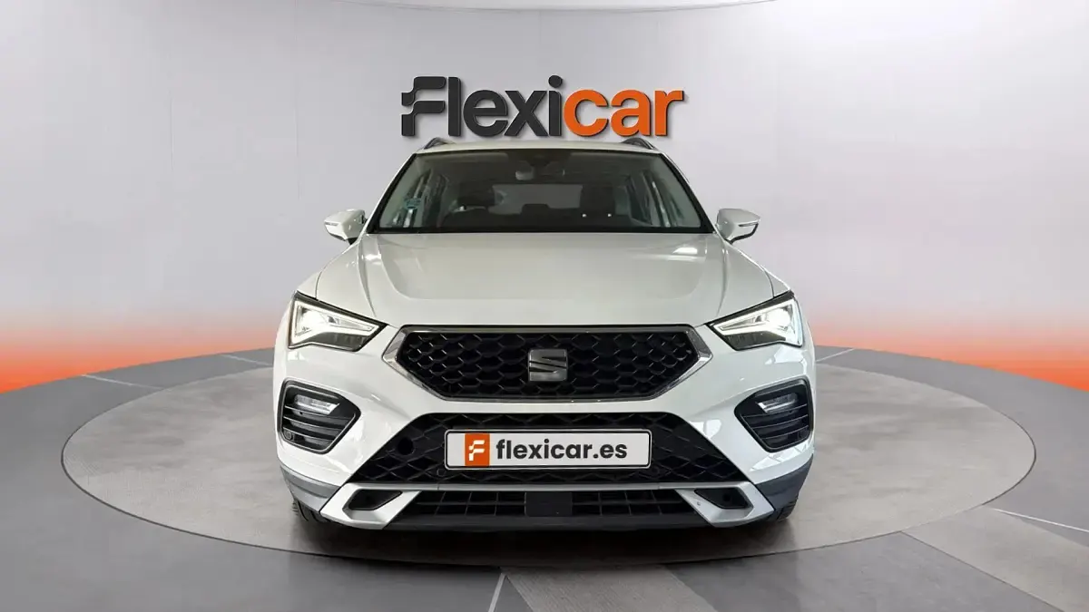 Usado Seat Ateca Style 150 CV (110 kW) 2022 Blanco SUV