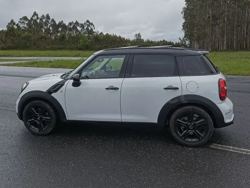 Usado Mini Cooper S Countryman 184 CV (135 kW) 2011 Blanco SUV