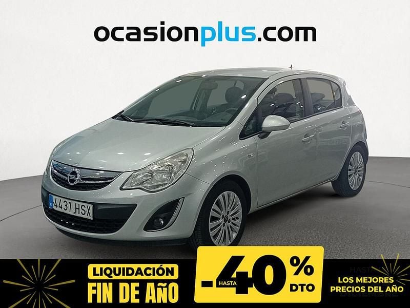 Gris plata Usado 2013 Opel Corsa Selective Utilitario | 5980 € (Precio justo) - Imagen 1/4