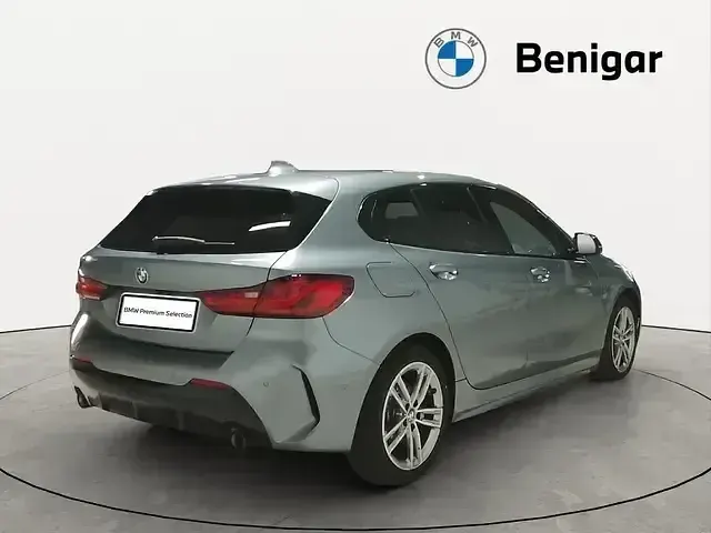 Usado BMW 118 Executive 150 CV (110 kW) 2022 Gris Utilitario