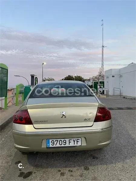 Usado Peugeot 407 Sport 136 CV (100 kW) 2007 Gris / plata Berlina