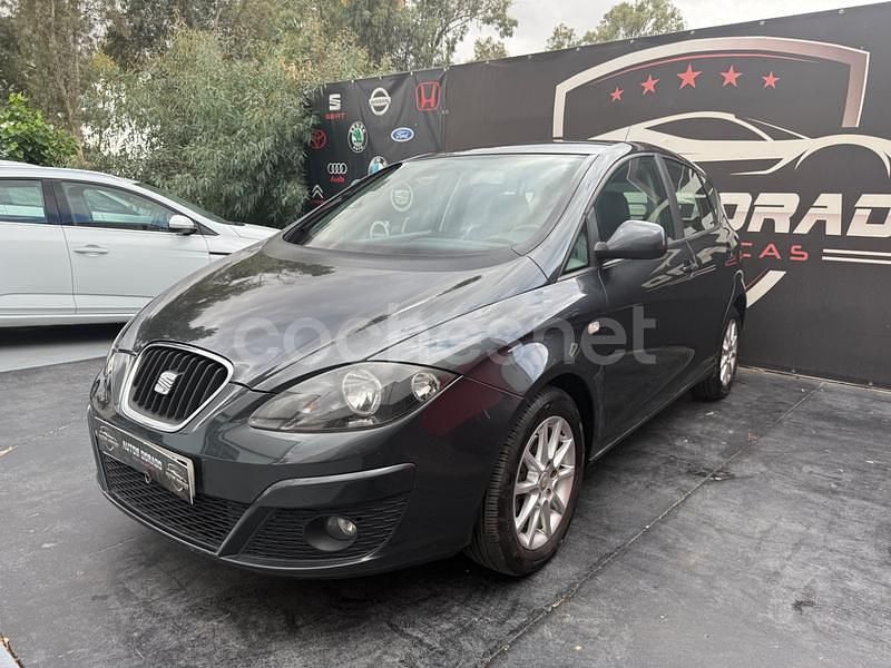 Gris / plata Usado 2010 Seat Altea Ecomotive Monovolumen | 6990 € (Precio justo) - Imagen 1/4