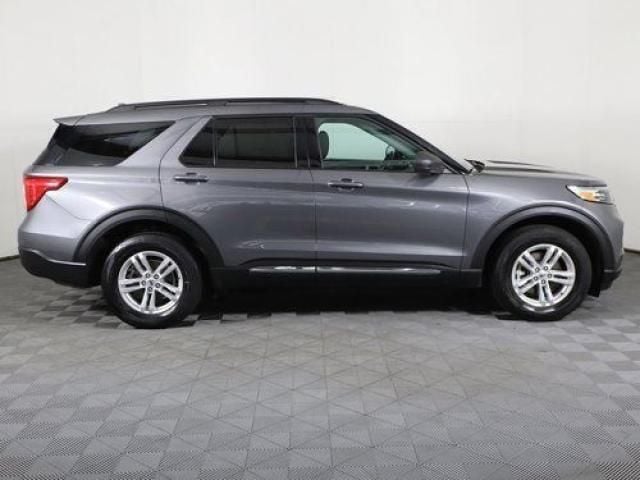 Usado Ford Explorer Limited 280 CV (205 kW) 2017 Plateado SUV