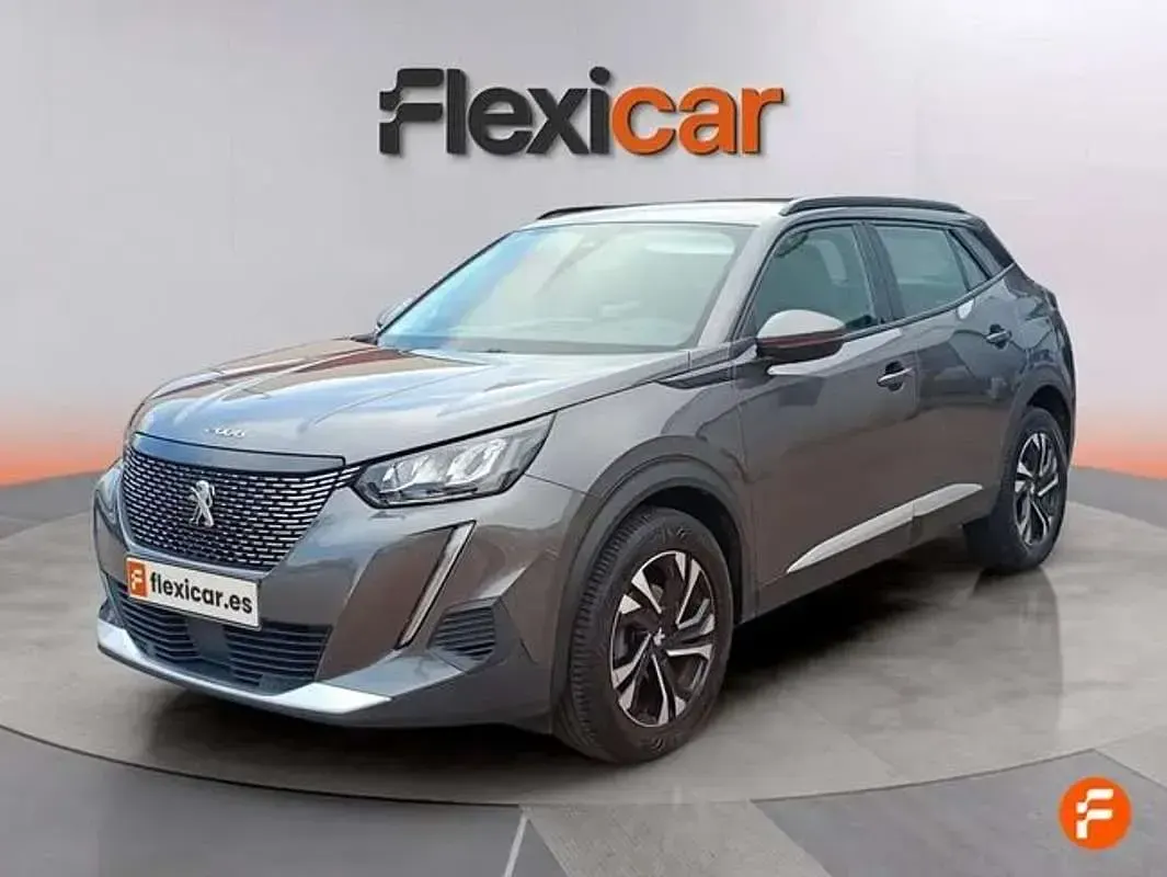 Usado Peugeot 2008 Allure 131 CV (96 kW) 2020 Gris SUV