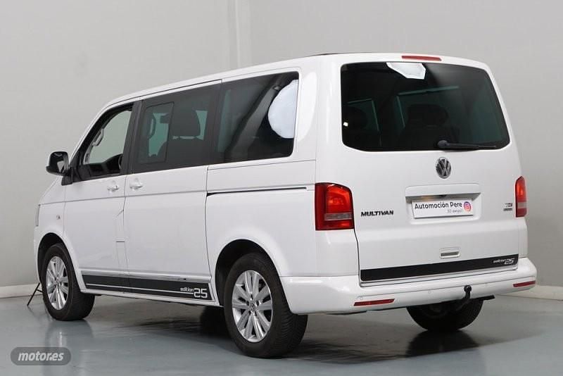 Usado VW Multivan Highline 180 CV (132 kW) 2015 Blanco Van