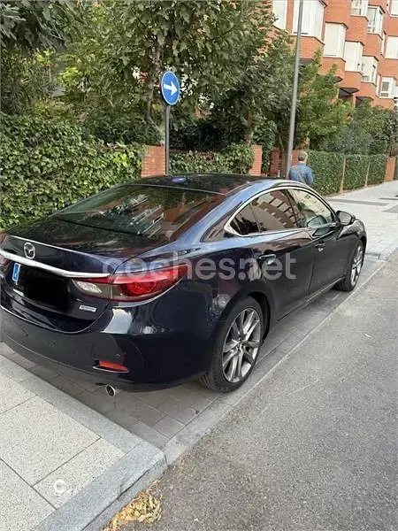 Usado Mazda 6 Luxury 150 CV (110 kW) 2015 Azul Berlina
