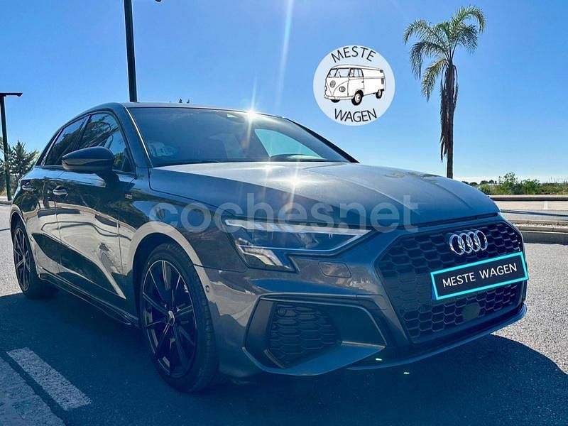 Usado Audi A3 Comfort 110 CV (80 kW) 2021 Gris / plata Berlina