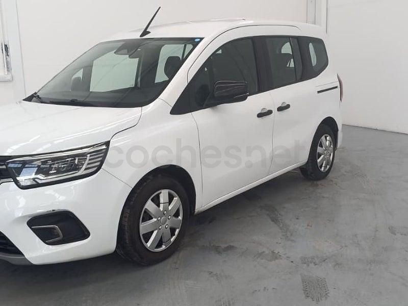 Usado Renault Kangoo 95 CV (69 kW) 2022 Blanco Monovolumen