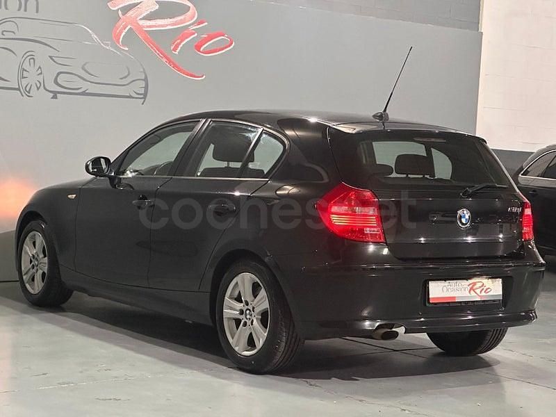 Usado BMW 118 143 CV (105 kW) 2009 Negro Utilitario