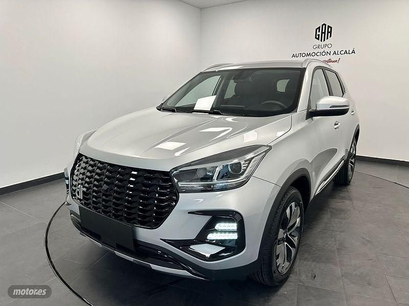 Plateado Usado 2023 DR Automobiles DR5 SUV | 19.990 € - Imagen 1/4