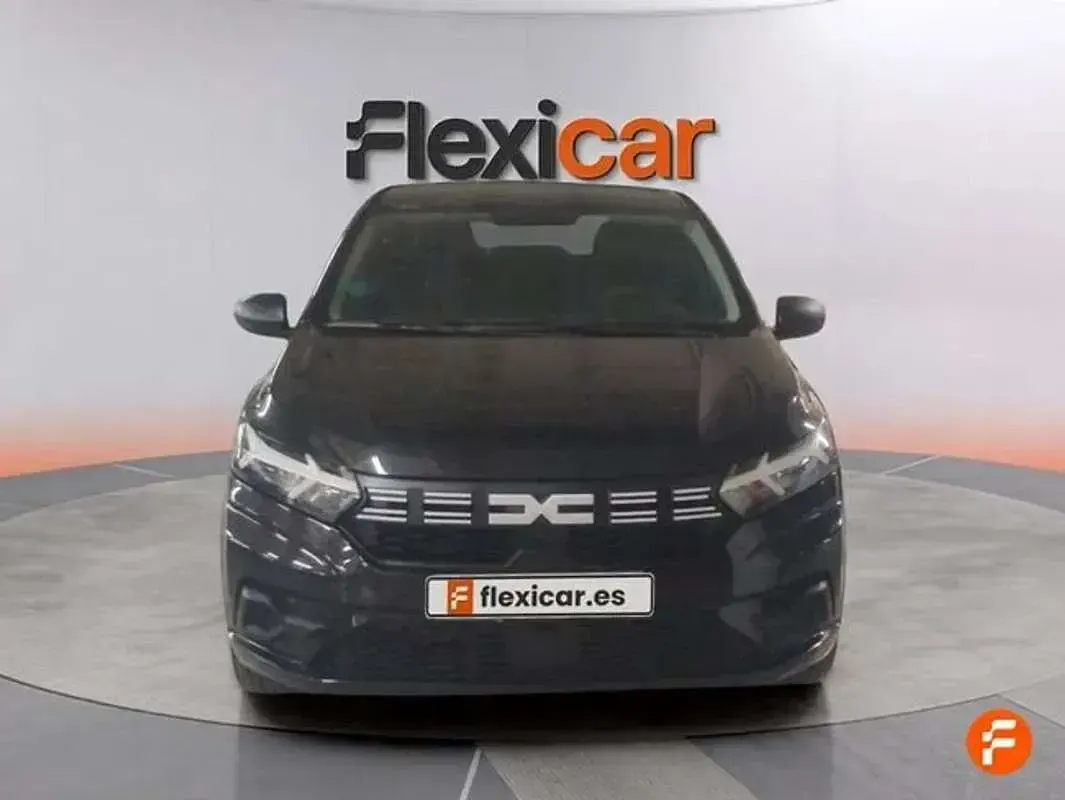 Usado Dacia Sandero Essentiel 101 CV (74 kW) 2023 Negro Utilitario