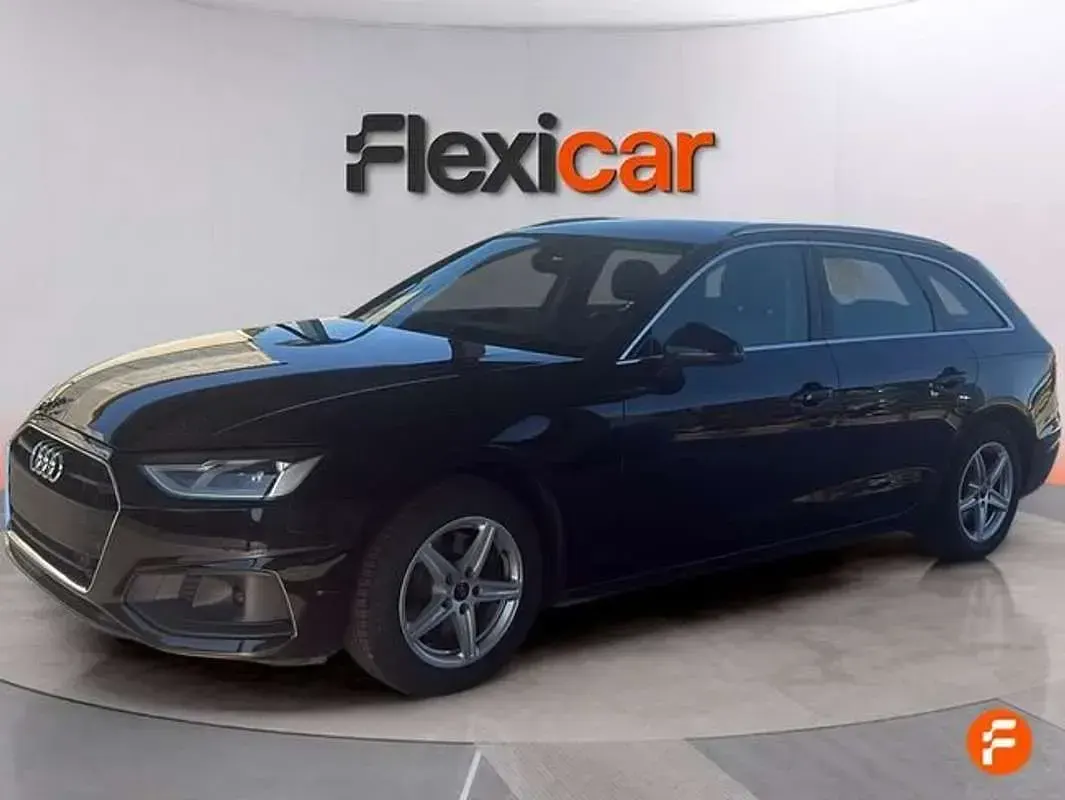 Usado Audi A4 Advanced Plus 150 CV (110 kW) 2023 Negro Familiar