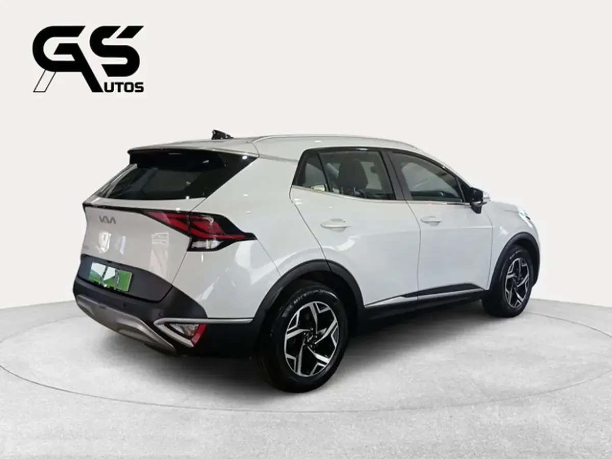 Usado Kia Sportage 160 CV (117 kW) 2025 Blanco SUV