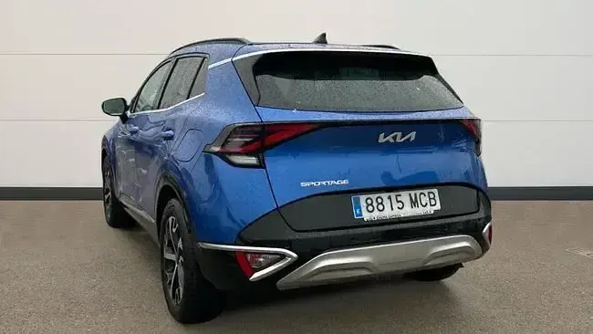 Usado Kia Sportage 150 CV (110 kW) 2022 Azul SUV