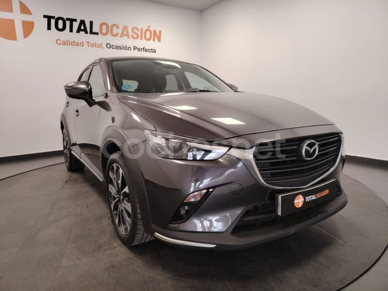 Gris / plata Usado 2022 Mazda CX-3 SUV | 19.490 € (Precio justo) - Imagen 1/4