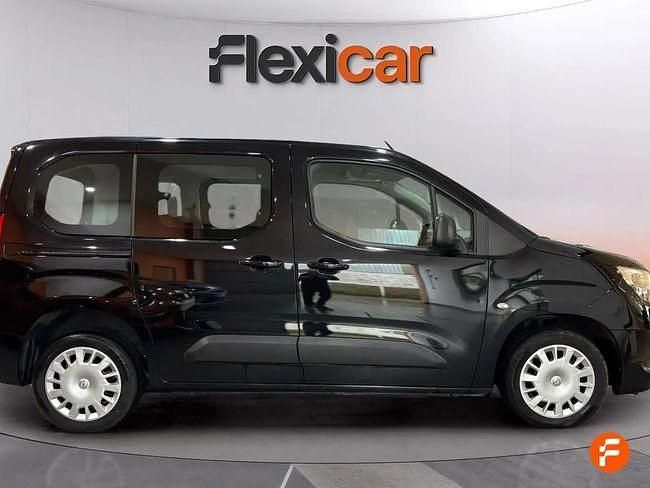 Usado Opel Combo Edition+ 110 CV (80 kW) 2021 Negro Monovolumen