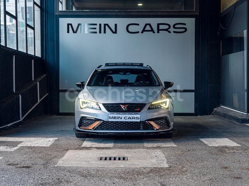 Usado Seat Leon CUPRA 300 CV (220 kW) 2017 Gris / plata Familiar