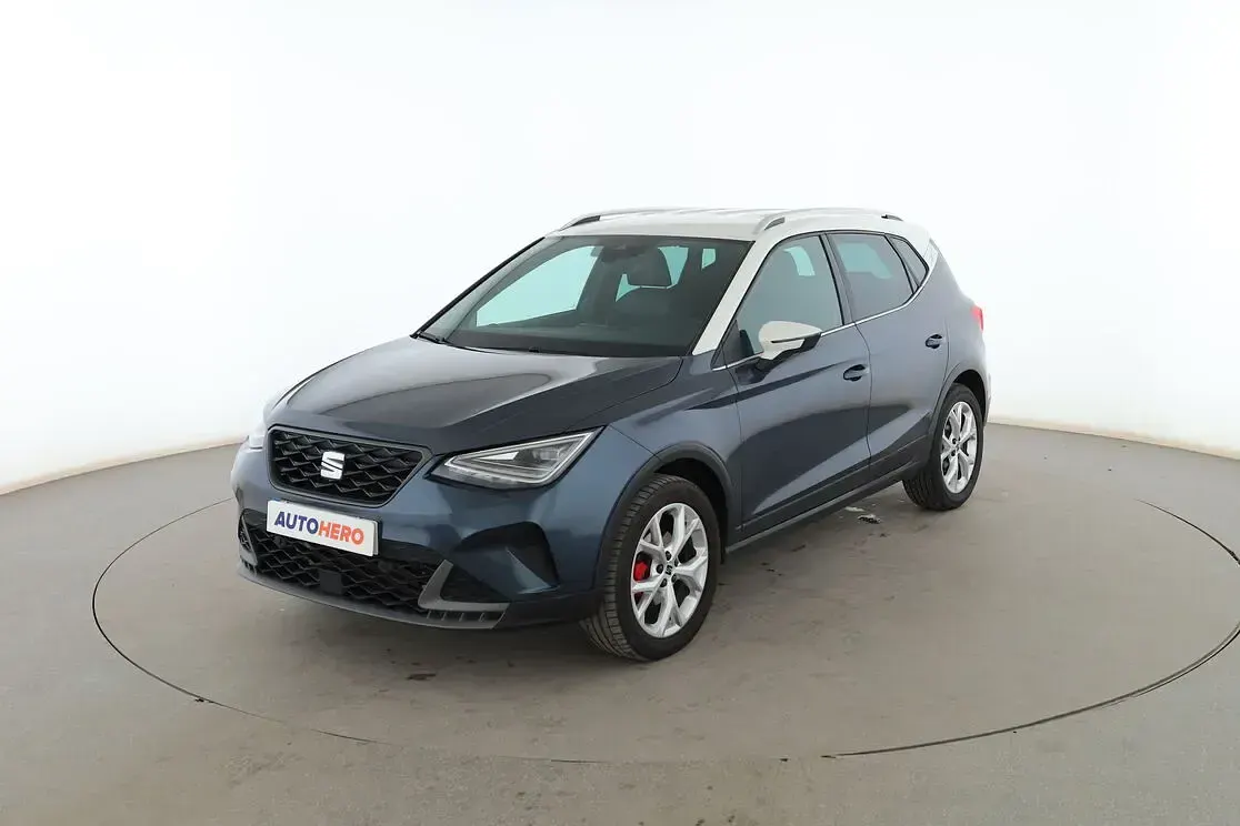 Usado Seat Arona FR 150 CV (110 kW) 2023 SUV
