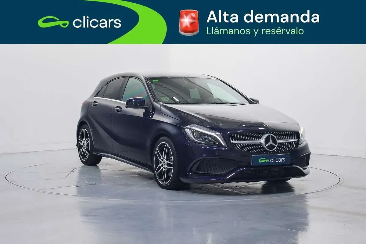 Usado Mercedes A200 136 CV (100 kW) 2018 Negro Utilitario