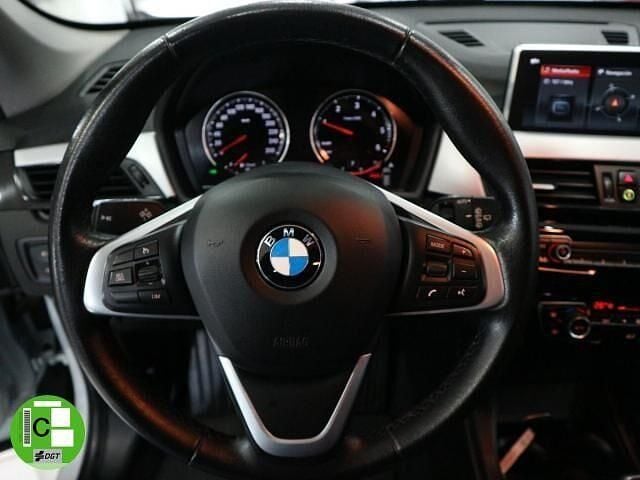 Usado BMW X1 116 CV (85 kW) 2020 Gris SUV