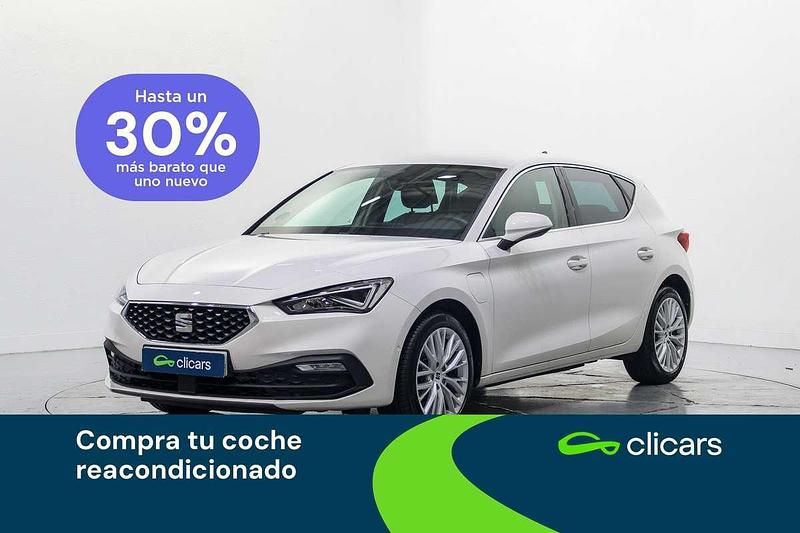 Blanco Usado 2021 Seat Leon XCELLENCE Utilitario | 18.590 € (Buen precio) - Imagen 1/4