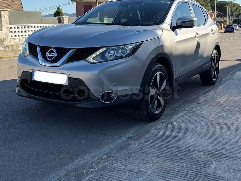Usado Nissan Qashqai Black Edition 130 CV (95 kW) 2017 Gris / plata SUV