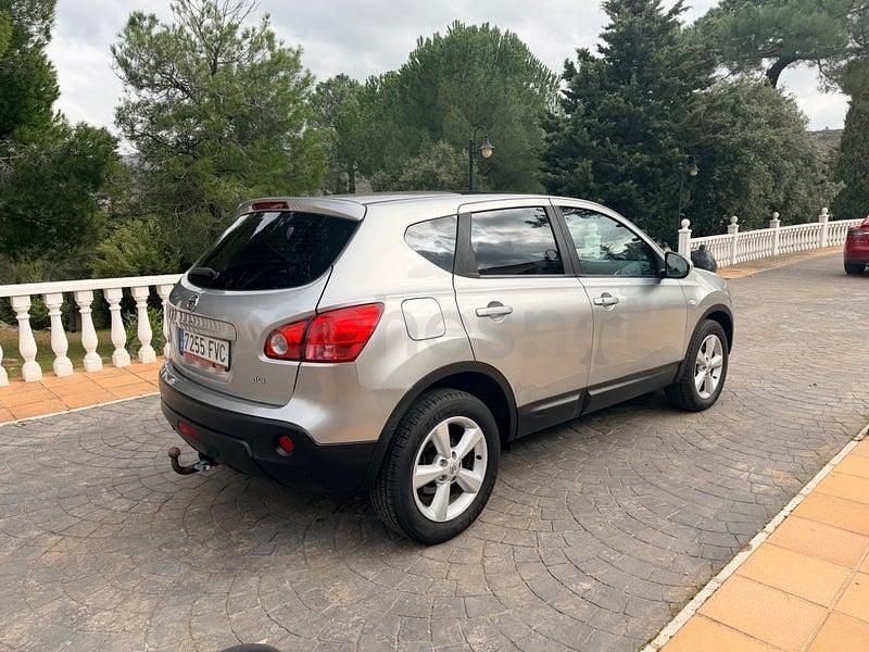 Usado Nissan Qashqai Acenta 150 CV (110 kW) 2007 Gris / plata SUV
