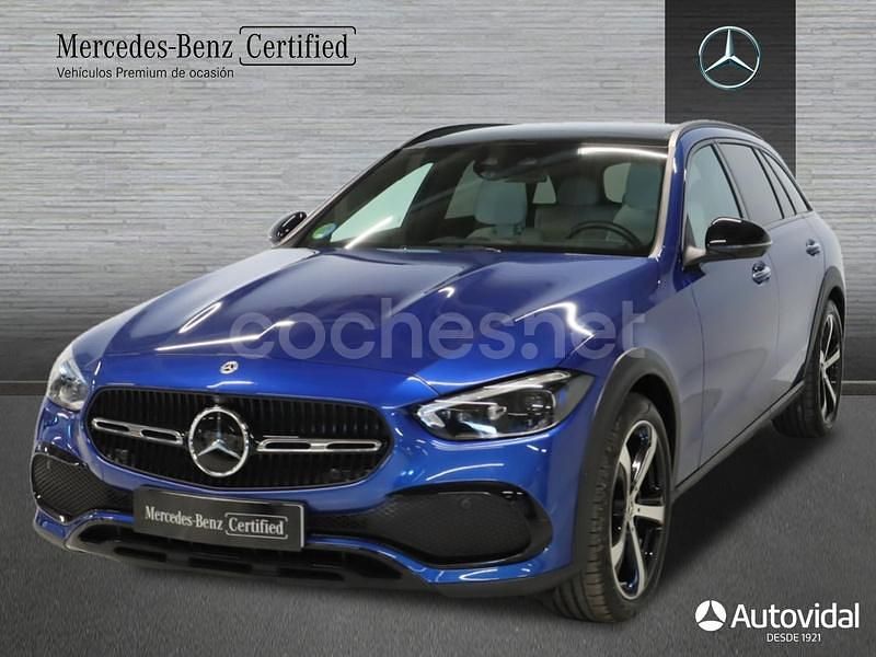 Azul Usado 2024 Mercedes C220 Familiar | 57.900 € - Imagen 1/4