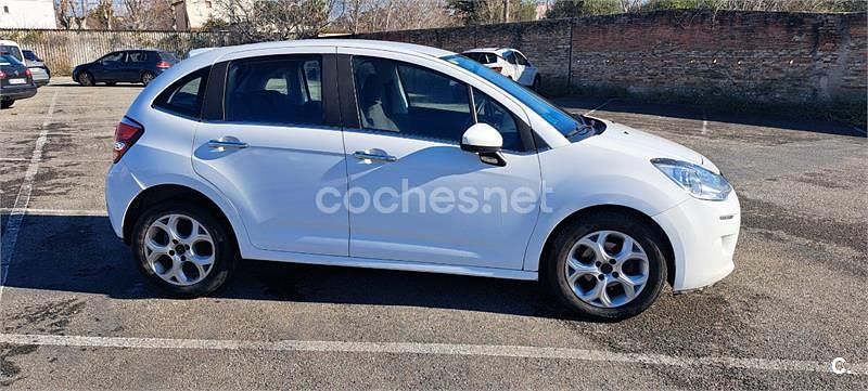 Usado Citroën C3 Feel 68 CV (50 kW) 2016 Blanco Berlina