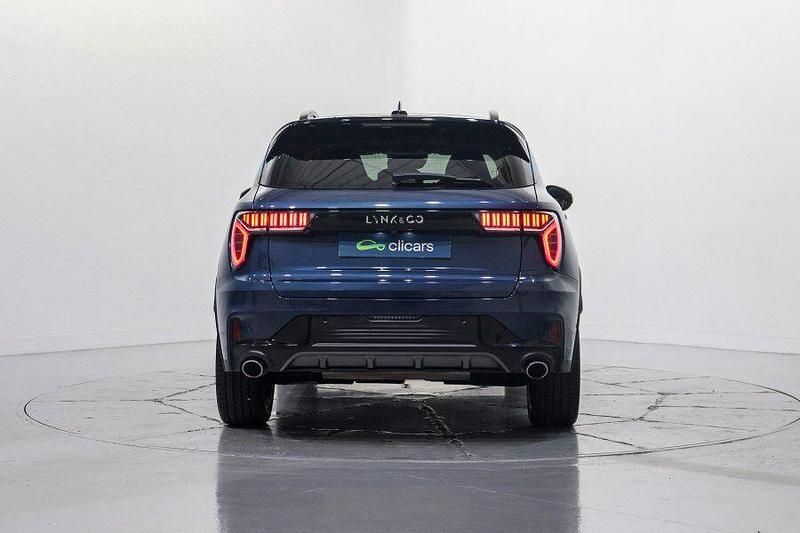 Usado Lynk & Co 01 261 CV (191 kW) 2023 Azul SUV