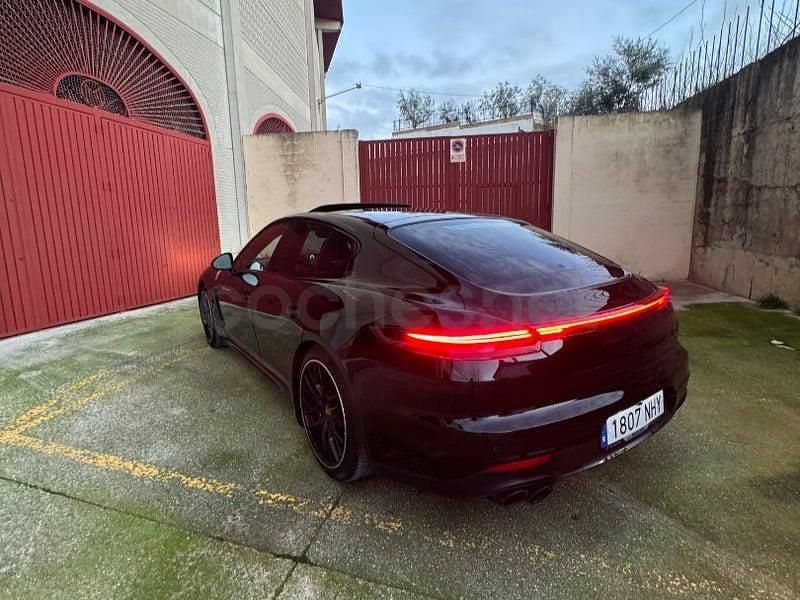 Usado Porsche Panamera 420 CV (308 kW) 2014 Negro Utilitario