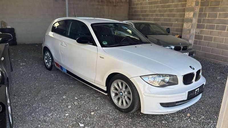 Brugt BMW 116 122 HK (89 kW) 2009 Hvid Hatchback