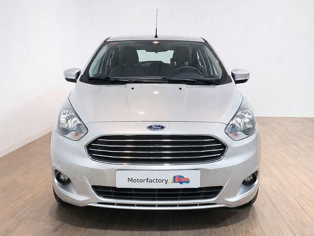 Usado Ford Ka 70 CV (51 kW) 2016 Gris Utilitario