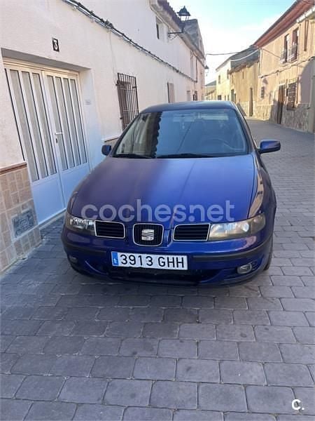 Azul Usado 2000 Seat Leon Berlina | 2000 € (Precio justo) - Imagen 1/2