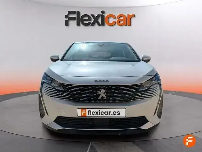 Usado Peugeot 3008 Active 130 CV (95 kW) 2021 Blanco SUV