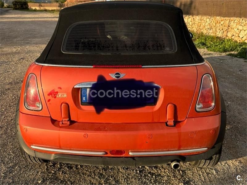 Usado Mini One Cabriolet 90 CV (66 kW) 2005 Naranja Descapotable