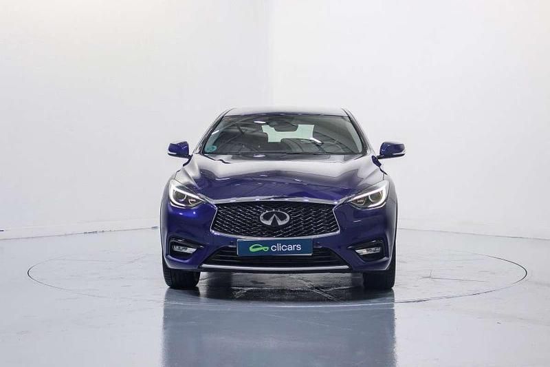 Usado Infiniti Q30 Premium 156 CV (114 kW) 2019 Azul Utilitario