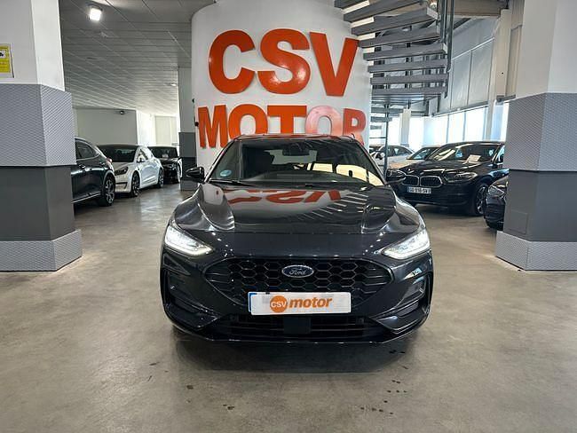 Usado Ford Focus ST-Line 155 CV (114 kW) 2023 Negro Berlina