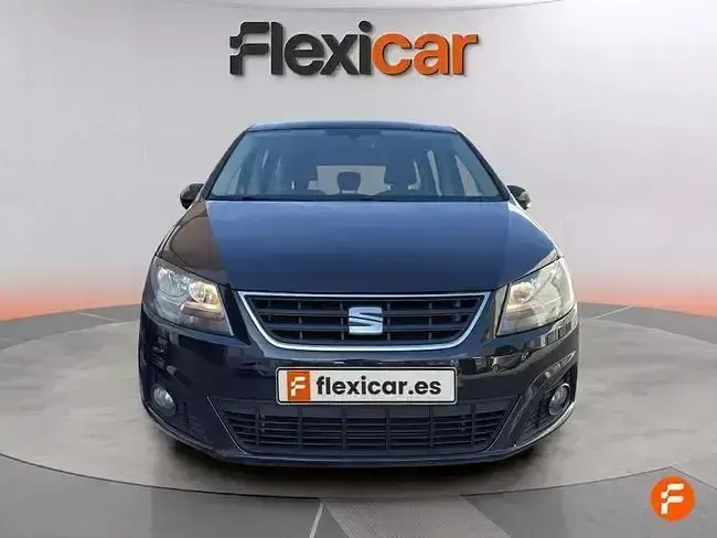 Usado Seat Alhambra 150 CV (110 kW) 2017 Negro Monovolumen