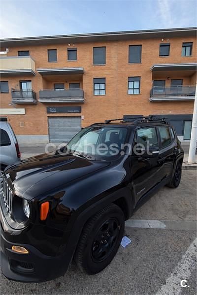 Usado Jeep Renegade Sport 110 CV (80 kW) 2018 Negro SUV