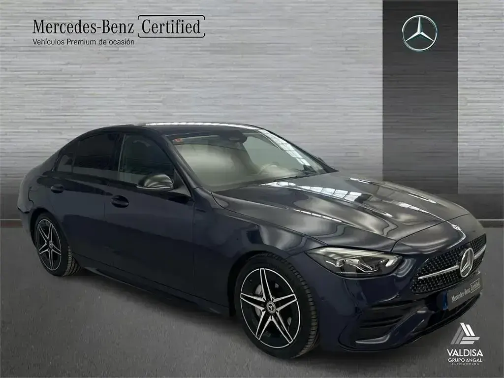 Usado Mercedes C220 200 CV (147 kW) 2021 Azul cavansita Berlina