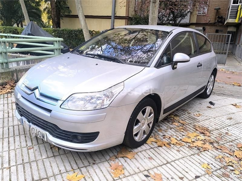 Gris / plata Usado 2007 Citroën C4 Berlina | 1999 € (Buen precio) - Imagen 1/4