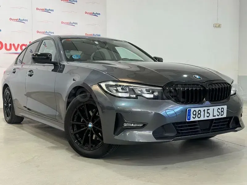 Usado BMW 320 190 CV (139 kW) 2021 Gris / plata Berlina